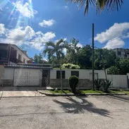 Vendo casa en víbora park 600 m2 - Img 55771820
