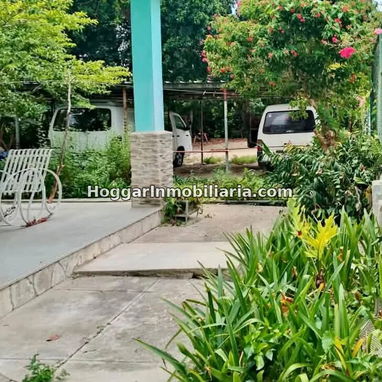 GG-174. ¡IMPRESIONANTE CASA INDEPENDIENTE EN LAWTON CON 800 M² DE TERRENO, GARAJE PARA 5 CARROS Y ÁR - 2/10