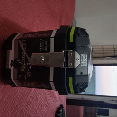 MALETAS LATERALES PARA MOTOS (DERECHA -IZQUIERDA NUEVAS)  Medidas  Largo 40 cm Alto 30 cm Ancho 20 cm  Dir 23 y Malecon - 2/2