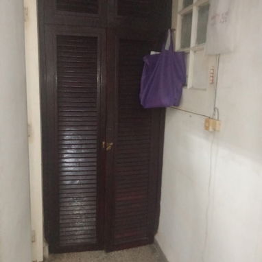 🏠 Venta de apartamento en El Vedado. Ubicada en una zona céntrica. Tiene 1 habitación - Img 121563669