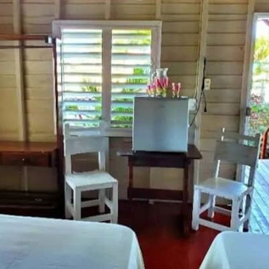 Habitación económica en Viñales para 4 personas – Precio desde 15 USD – Paneles solares incluidos - Img 119630314