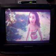 Se vende televisor con cajita - Img 56397804