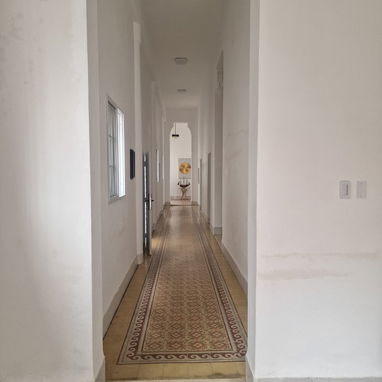 Se vende casa grande con garage - 4/10