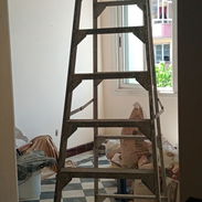 OJOo, SI BUSCAS UNA BUENA ESCALERA DE ALUMINIO GORDO DURO DE TIJERA REMACHADA--#--54748161 REFORZADA EN CADA ESCALON ORI - Img 56589436