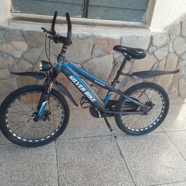 Bicicleta prácticamente casi nueva se uso una sola vez para probarla - 3/3