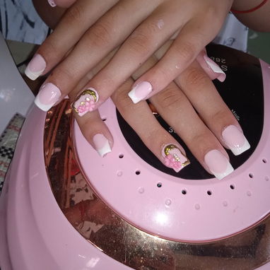 Manicura y pedicura - 8/9