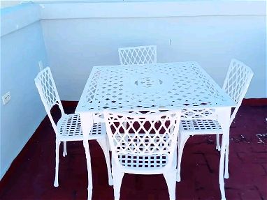 Mesas y 4 sillas para exteriores ofrecemos servicio de entregas gratis en toda la Habana - Img 67813057