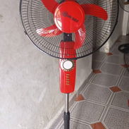VENTILADOR RECARGABLE DE PIE  16 " - Img 57924547