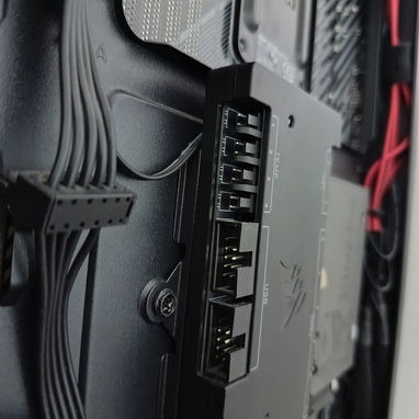🌈  Corsair Commander PRO – Controladora de Ventiladores, RGB y Temperatura 🌡️ - 6/8