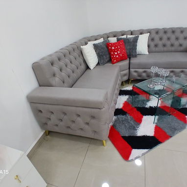 Lujosos juego d Salas y sillones tapizado - Img 116720949