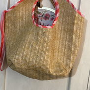 Cartera de playa reversible de Victoria Secret - Img 57693485