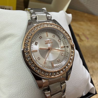 Relojes Invictas de mujer y hombre - 17/20