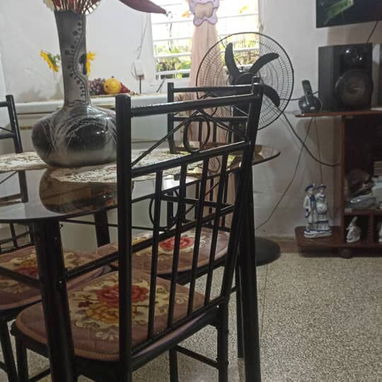 Vendo Apartamento en el Vedado - Img 123208694