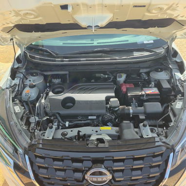 NISSAN KICKS 2023 - 4/5