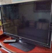 Vendo TV LG  LED 32 pulg, de uso, en perfecto estado con su mando. Pedro Cel. 52899345 - Img 45815247