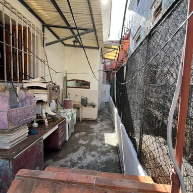 Se vende propiedad Independiente en el Vedado - Img 123140822