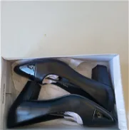 Se venden zapatos de mujer - Img 45389352