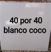 Azulejo blanco coco 40 por 40 con brillo - Img 45789375