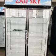 Exhibidora vertical doble puerta 31 pies marca Zad Sky de Puertas de cristal reforzado Precio $1650 USD Transporte Inclu - Img 57171893