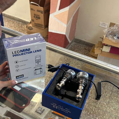 Bombillos led con lupa H4 y H7 en 45 usd el juego tel. 53714462 - Img 116490997