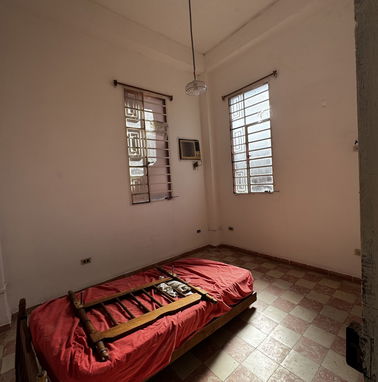 🏡 Se vende apartamento en Plaza de la Revolución – 1er piso, sin apagones, cerca del Vedado - Img 97862578