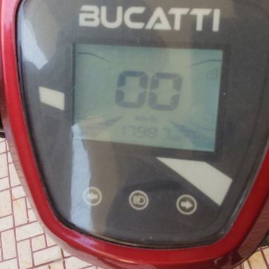 Venta de bicimoto de uso marca Bucatti - Img 123697885