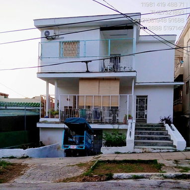 Casa en bajos de biplanta en la vibora. Con garage, 3/4, 2 baños. - 3/7