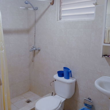 Se vende apartamento en bajo (1er piso) - 9/10