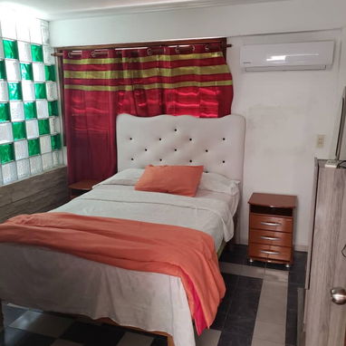Vendo Bello apartamento de 3 cuartos y 3 baños en Vedado - Img 122889172