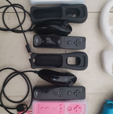 Nintendo Wii; mandos, piratería, juegos y accesorios. 53cuatro4cuatro8cuatro9 - Img 89164768