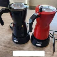 CAFETERA ELÉCTRICA ROYAL DE 6 Y 3 TAZAS - Img 54376493