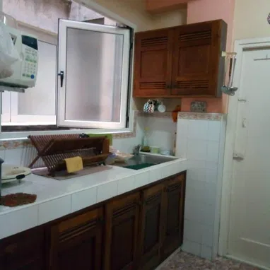 Oferta apto de 3 cuartos y 3 baños en el Vedado en las letras,2do piso. Oportunidad de inversión!!! - Img 82813991