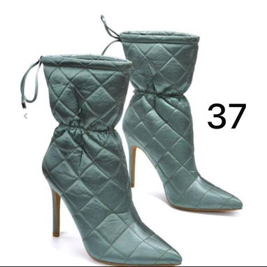 Tacones y botines - Img 122100719