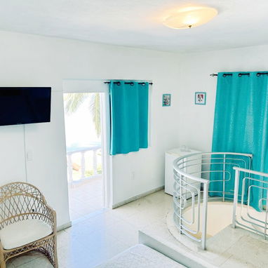 🏠 Renta De Casa En Santa Fé. 💵40 usd por habitación.🌊 Tiene acceso directo al mar.📱 Reserva: +5355284821 - 8/10