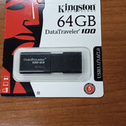 Memoria Flash Kingston 64 Gb Nueva - Img 45341518