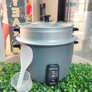 Olla Arrocera 2.2L Milexus Potencia: 500W Tapa de vidrio templado, Interior Aluminio Precio 70 USD  Mensajería Incluida - Img 53641023