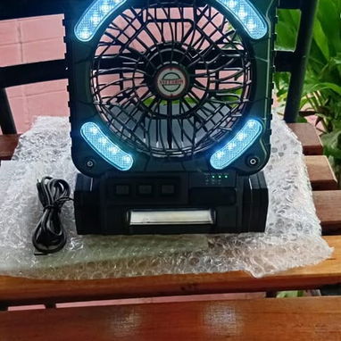 Ventilador solar para camping 🏕️ recargable. Nuevo - 3/4