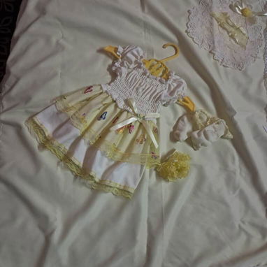 Batas de bebe hembra - Img 123331377