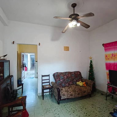 *$27.000usd SIN AJUSTE. En venta Casa ubicada en D'Beche, Guanabacoa. Cerca de la estación de taxis. - Img 123042765