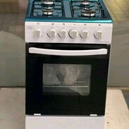 Cocina de gas con horno de 4 hornillas nueva - Img 45603910