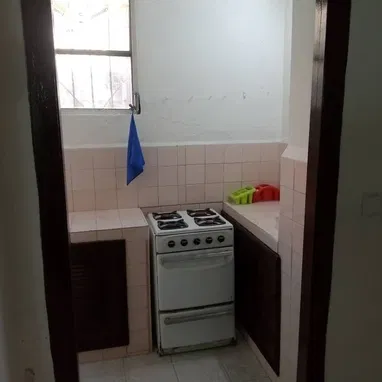 Apartamento en el corazón del Vedado! - Img 122717991