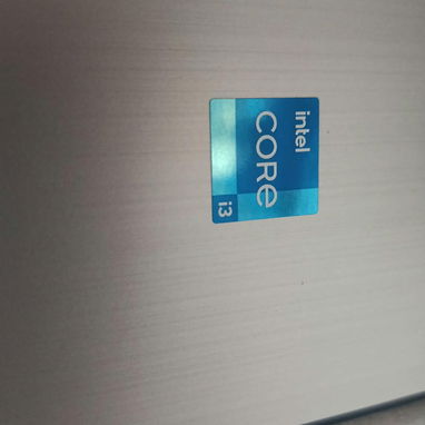 Laptop HP  I3 8 de ram , 256 almacenamiento - 3/3