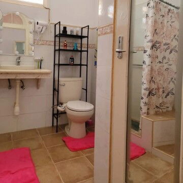 SE ALQUILA LARGO TIEMPO APARTAMENTO EN PLAYA CON RESPALDO ENERGÉTICO Y  TODAS LAS CONDICIONES - Img 121765767