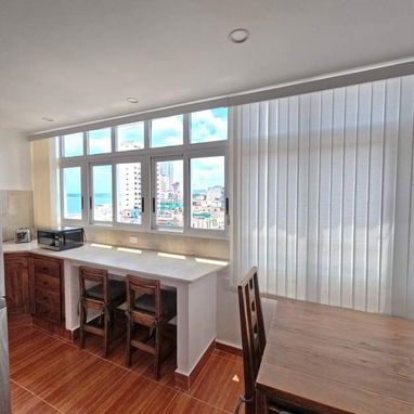Lujoso Apartamento en el Vedado de 1 habitación con hermosas vistas al mar - Img 125235691