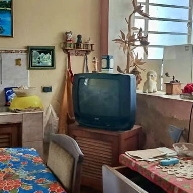 GG-156 | 🏡 CASA INDEPENDIENTE CON ANEXO EN REPARTO ALMENDARES, PLAYA - 5/10