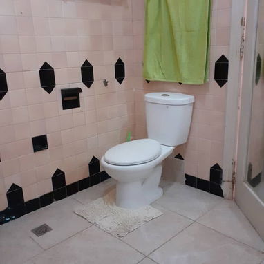 Venta de Casa Totalmente Independiente Playa 100mil usd 53582376 - Img 118436390