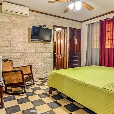 🏠 Renta De Casa En Siboney- Tiene 5 habitaciones - Piscina 🏊🏻‍♀️- Wifi.📞 Reservas: +5355149761 - 3/9