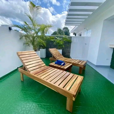 🏠 Casa de Lujo en Renta, Boyeros. Almuerzo Incluído en el precio. Piscina con Hidromasaje - Img 115971856