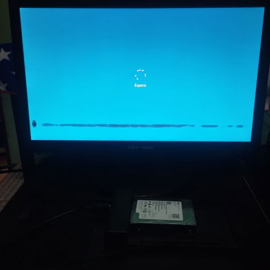 Bendo 3 monitores o cabio x piezas de pc - 2/2