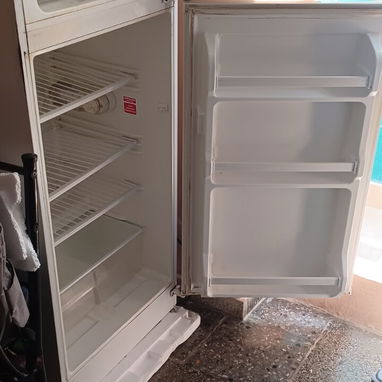 VENTA DE REFRIGERADOR HAIER DE USO* - 2/4
